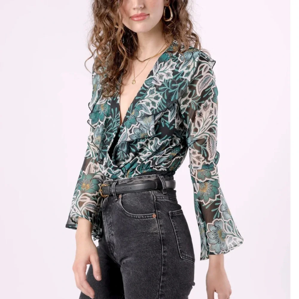 NWT Band of the Free Floral Chiffon Ruffle Bodysuit Green Black Women’s Small - Picture 5 of 9